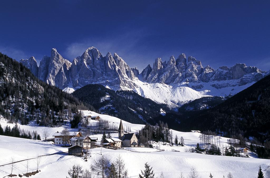 Hotel Tyrol Funes  Exterior photo
